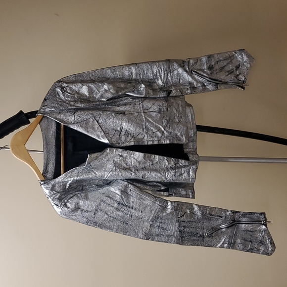 Foiled Leather Jacket Cropped - Picture 2 of 6